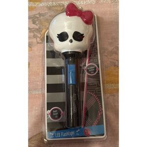 New! Monster High Skull Flashlight Indoor Outdoor Light Sealed 2014